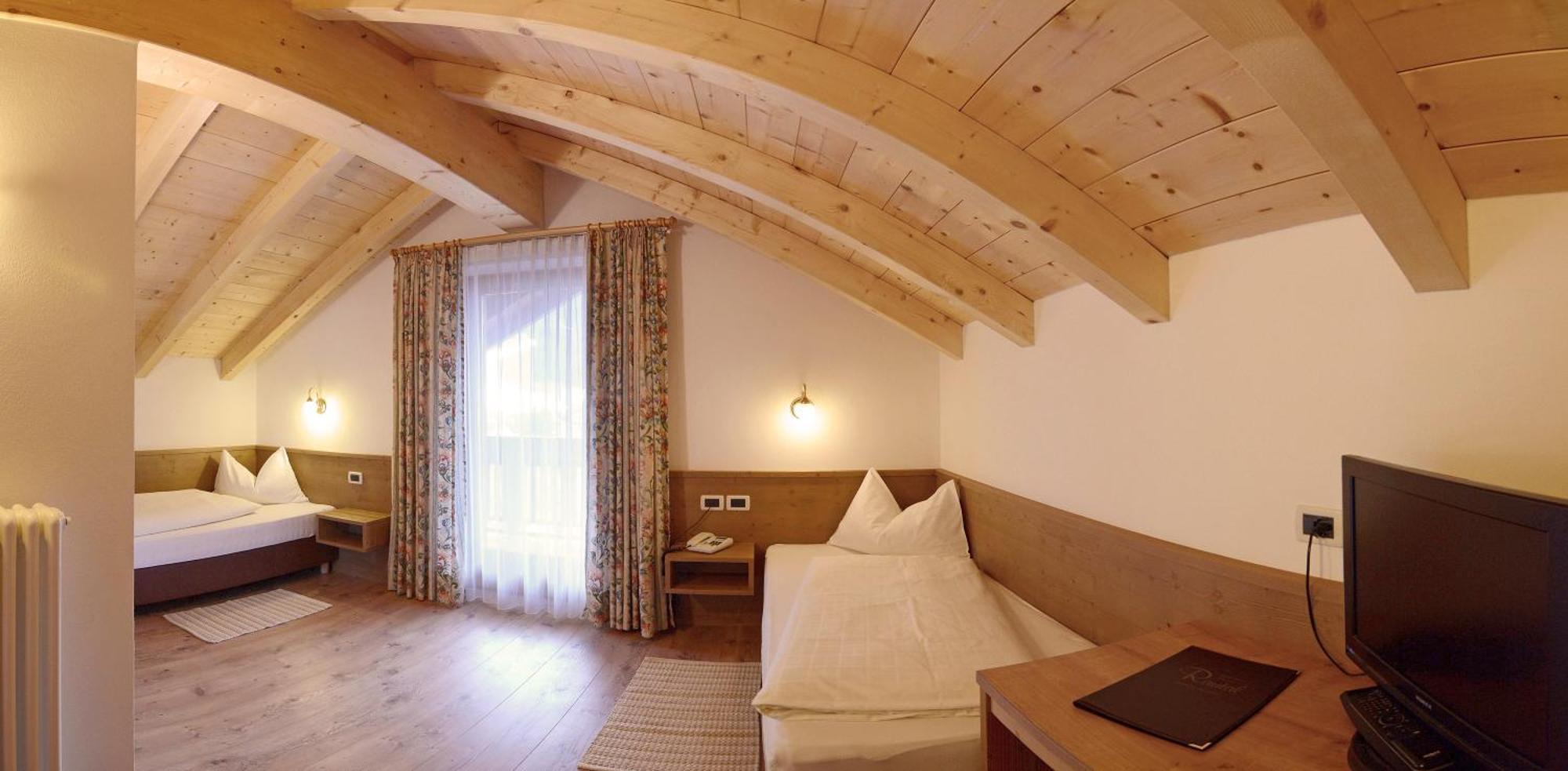 Residence Rautal B&B ***S San Vigilio Di Marebbe Ruang foto