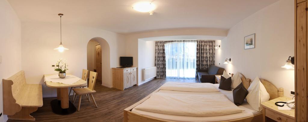 Residence Rautal B&B ***S San Vigilio Di Marebbe Bagian luar foto
