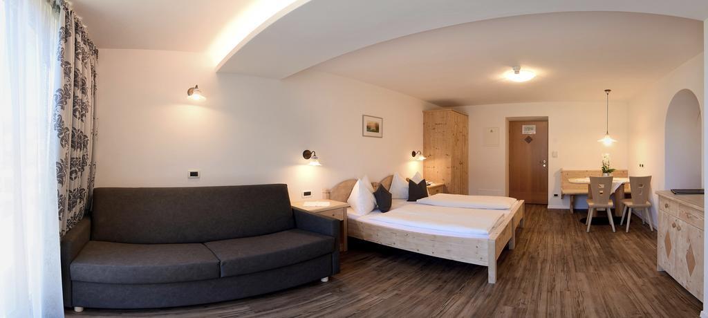 Residence Rautal B&B ***S San Vigilio Di Marebbe Bagian luar foto
