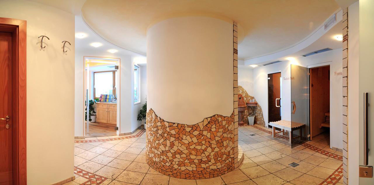Residence Rautal B&B ***S San Vigilio Di Marebbe Bagian luar foto
