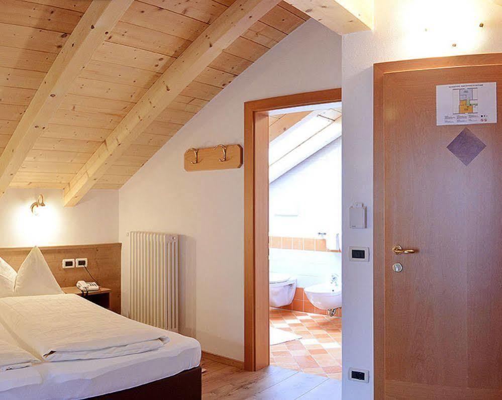 Residence Rautal B&B ***S San Vigilio Di Marebbe Bagian luar foto