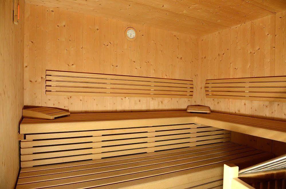 Residence Rautal B&B ***S San Vigilio Di Marebbe Bagian luar foto